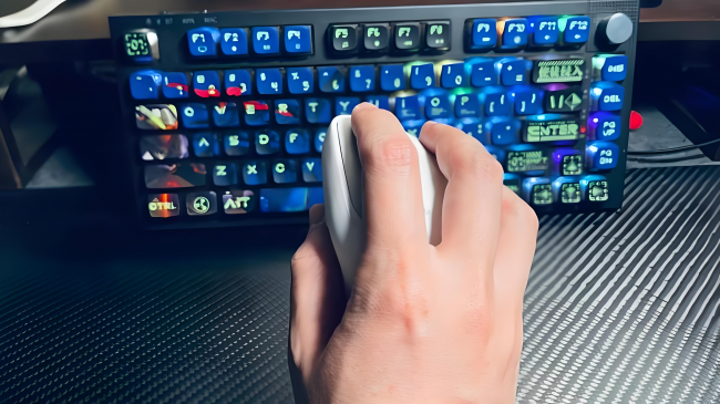 立式鼠标真的对手好吗？2025年最值得购买的10款人体工学鼠标推荐，舒适高效好选择！