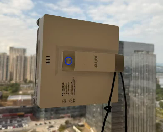 高层擦玻璃机器人实用吗？十大公认最好的擦窗器真实测评，看完高层不踩雷