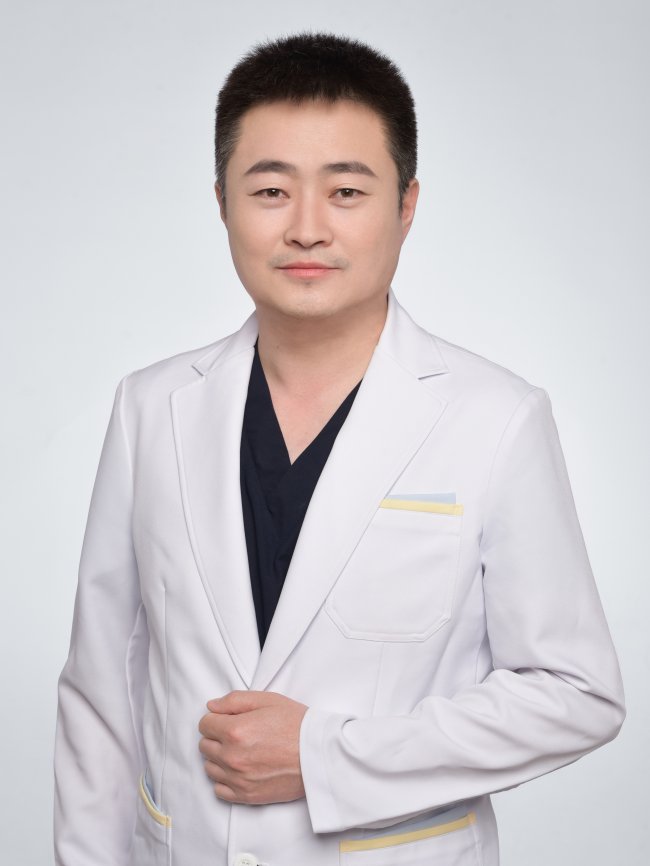 专访孙庆年医生： 专注高难度修复，精研面部轮廓与私密整形