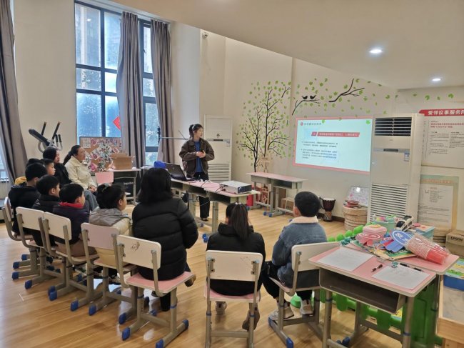 校园“零容忍”·我们共守护——跳蹬河社区举办未成年人法治辩论赛