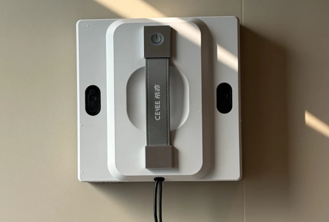 擦窗机器人会不会掉下去？2026年实测最安全的10款擦窗机器人机型推荐！安全清洁省力