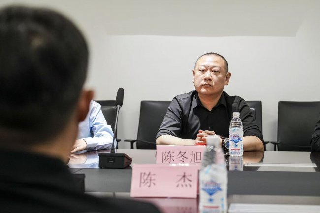 诗酒赋能赛道 共燃竞速激情｜天府国际赛道与浮云池集团合作签约仪式圆满完成