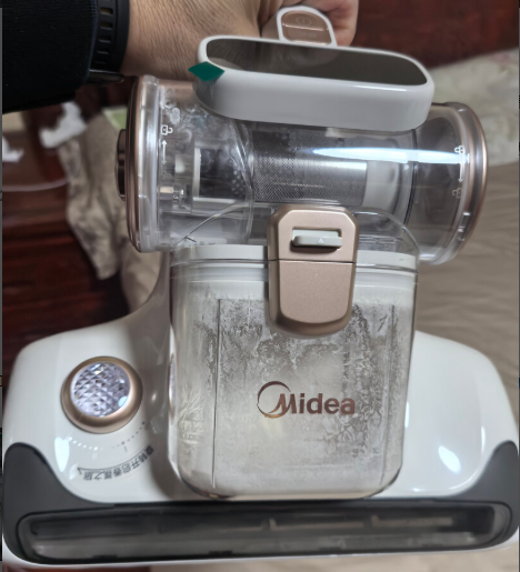 除螨仪器吸出来白色的是螨虫吗？2026 十款最佳除螨仪推荐