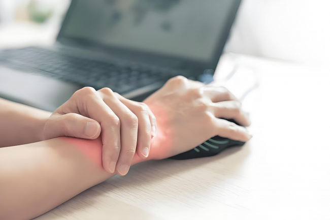 垂直鼠标能缓解鼠标手吗？盘点10款专业人体工学鼠标分享，享受体验极致操作！