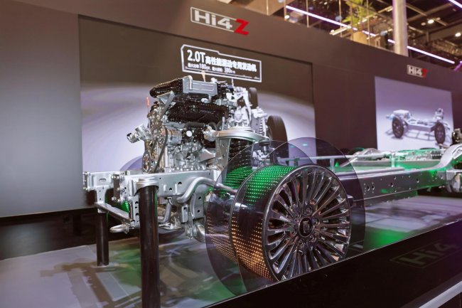 ​全新坦克700定义全域豪华新标杆，燃动2026北京车展第8张