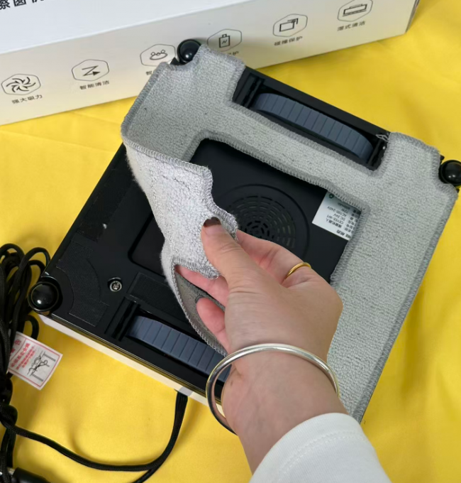 擦窗机器人是不是智商税？选对才解放双手，实测擦窗机器人十大排名，看完再买不踩坑