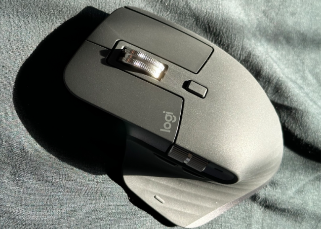 办公鼠标哪个牌子好用？2026年精选10款高性价比人体工学鼠标推荐，款款护腕口碑佳！