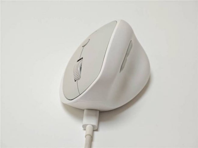办公鼠标哪个牌子好用？2026年精选10款高性价比人体工学鼠标推荐，款款护腕口碑佳！