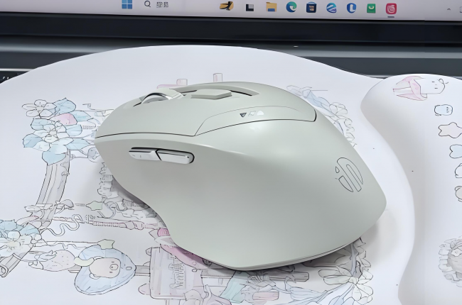 办公鼠标哪个牌子好用？2026年精选10款高性价比人体工学鼠标推荐，款款护腕口碑佳！