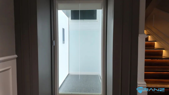 从雅加达的三次复购展现了弗朗茨电梯在不同家庭结构、不同建筑类型中的解决方案能力(图1)