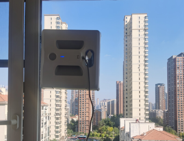 擦窗机器人能擦瓷砖吗？实测多功能擦窗机器人十大排名，一机多用，解放双手
