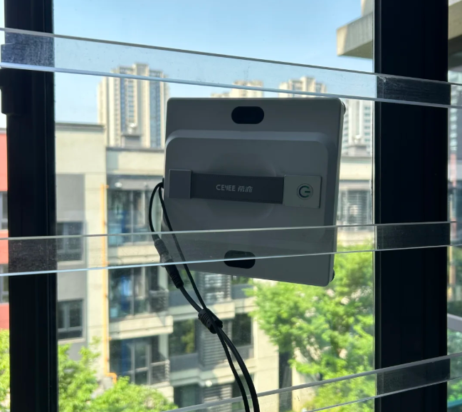 擦窗机器人能擦瓷砖吗？实测多功能擦窗机器人十大排名，一机多用，解放双手