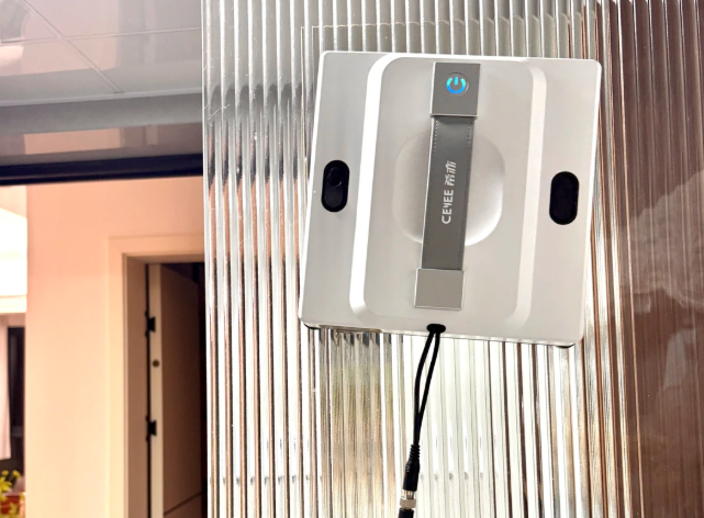 全自动擦窗机器人真的好用吗？十大公认最好的擦窗器全面测试，选出实力派窗户管家