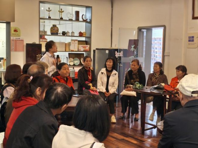 “凝心聚力·共学共进”——东湖街道锦华社区开展自组织能力提升参访学习活动