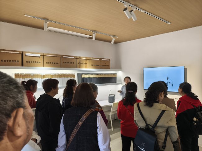 “凝心聚力·共学共进”——东湖街道锦华社区开展自组织能力提升参访学习活动