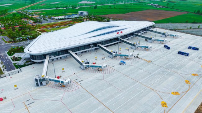 空港开埠！中建八局参建的蚌埠滕湖机场正式通航