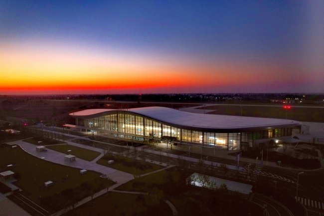 空港开埠！中建八局参建的蚌埠滕湖机场正式通航