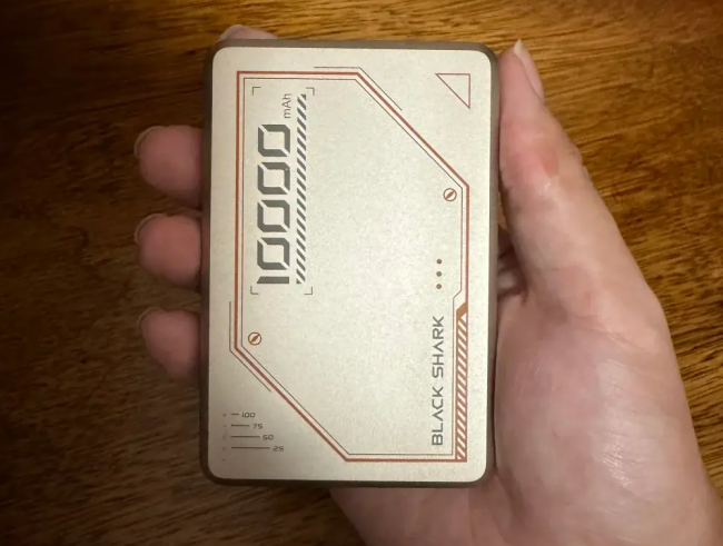 苹果建议用什么充电宝？10款最适合苹果手机的充电宝推荐，优质不伤电池充电宝