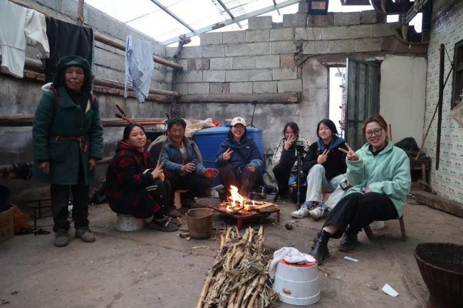 她们用一部获奖纪录片作品，进入了世界一流的大学