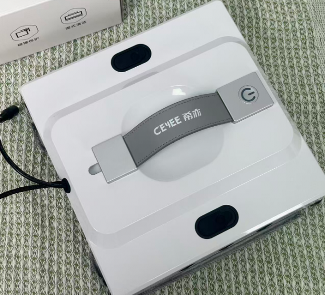 擦窗机器人可以擦外面吗?含科沃斯、希亦、玻妞等十大安全擦窗机品牌测评，高层户外可使用