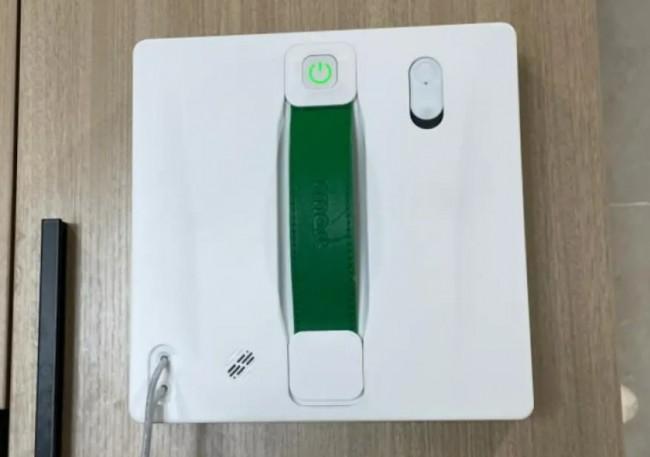 擦玻璃机器人哪家好用？2026家用擦窗器品牌十大排行榜最新推荐，这几款清洁强又安全，闭眼入不踩坑！