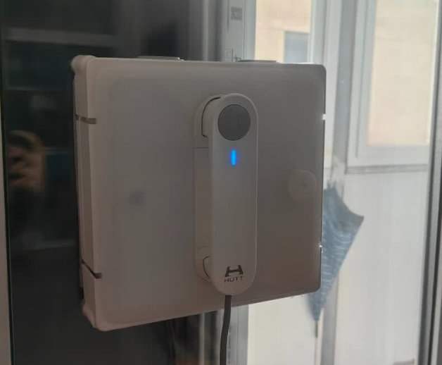 擦窗机器人哪个牌子好？家用选哪种更合适？家用款擦玻璃机器人品牌排行榜前十名推荐，第一名无敌