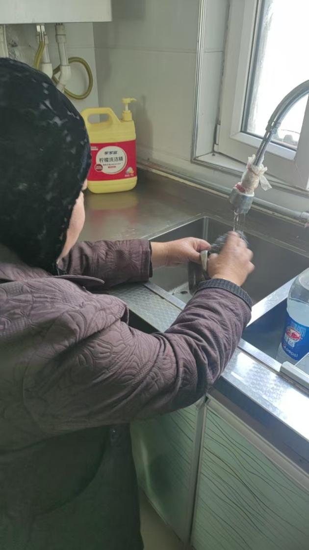 青海爱尔跨越距离的温暖守护：独居残疾老人马桂花的“光明之旅”