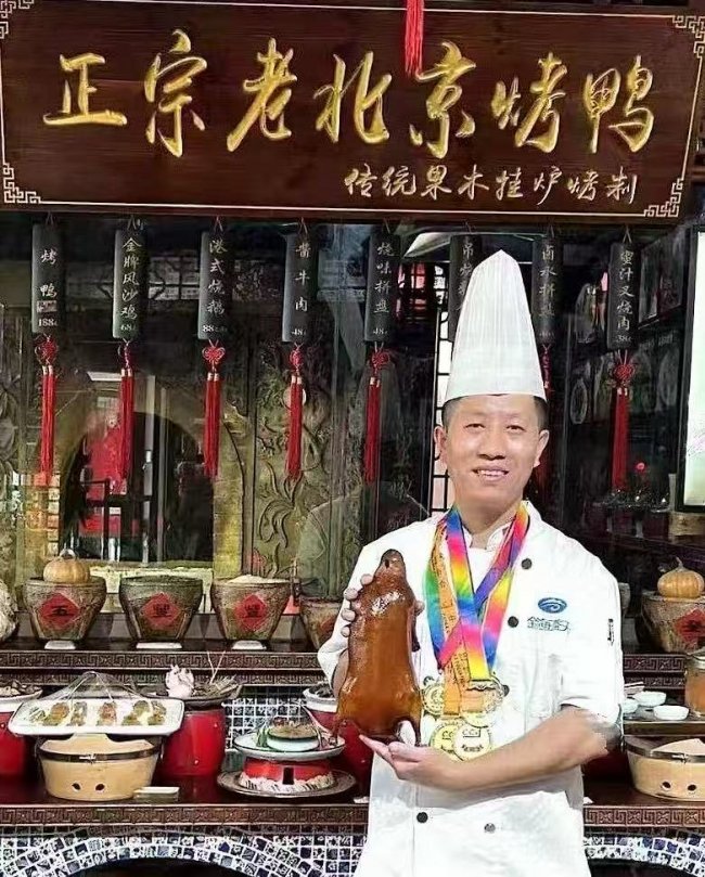 匠心传承，走向世界——中国烹饪大师孙振兴的厨艺传奇