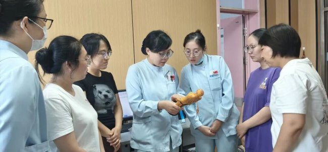 二十余载芳华守初心 一袭白衣护安康——记德州市第七人民医院综合病区护士长张俊梅