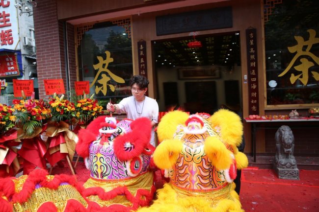 臻藏百年风华，承续岭南文脉—佛山至德堂稀世老茶收藏馆品鉴盛典启幕