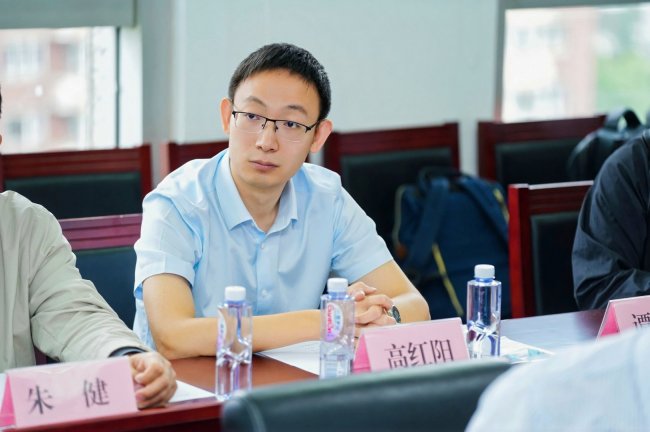 江南电缆应邀出席三方战略合作签约仪式暨机械工业质量价格分级课题启动会 江南电缆应邀出席三方战略合作签约仪式暨机械工业质量价格分级课题启动会