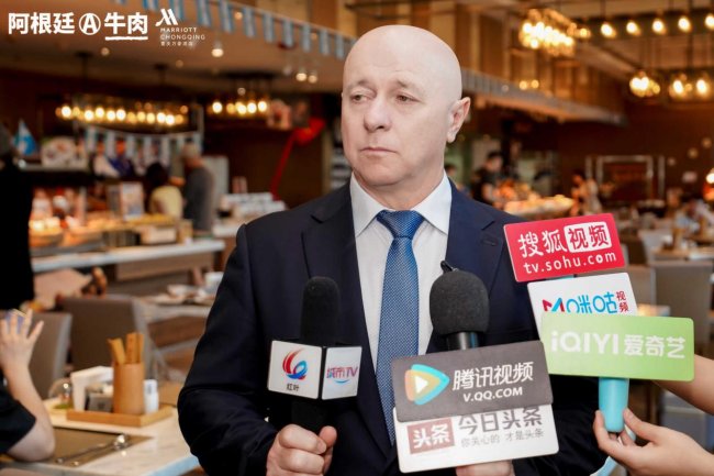 阿根廷牛肉美食节在重庆万豪酒店正式启幕！从潘帕斯草原的无尽绿野，到世界餐桌的多元演绎