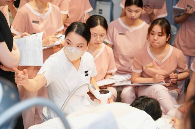 总数突破300台！伊丽汇300台第11代LPG仪器全面到位，东莞中山双城LPG护理正式上线