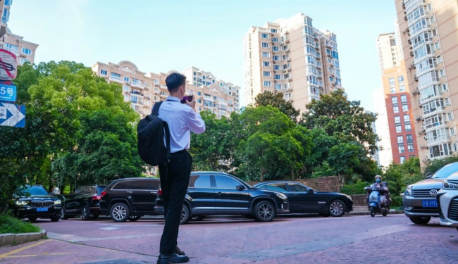 太平洋中介销冠心里话：先做靠谱的邻居再做房产经纪(图2)