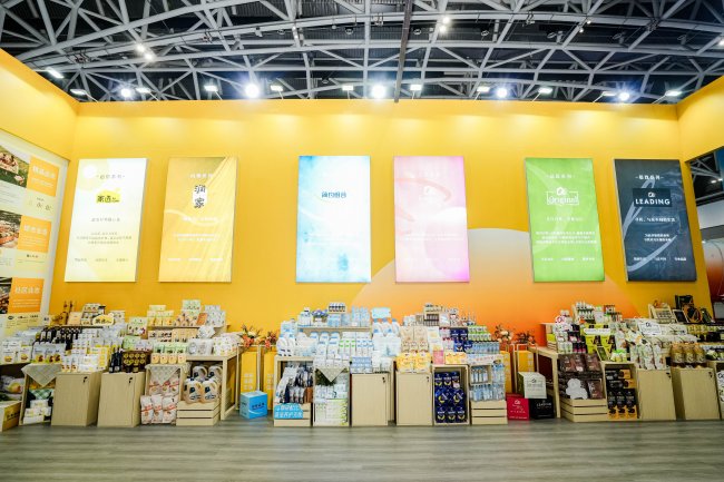 从品质场景到源头好物 华润万家丝博会首次亮相展现全链路品质实力