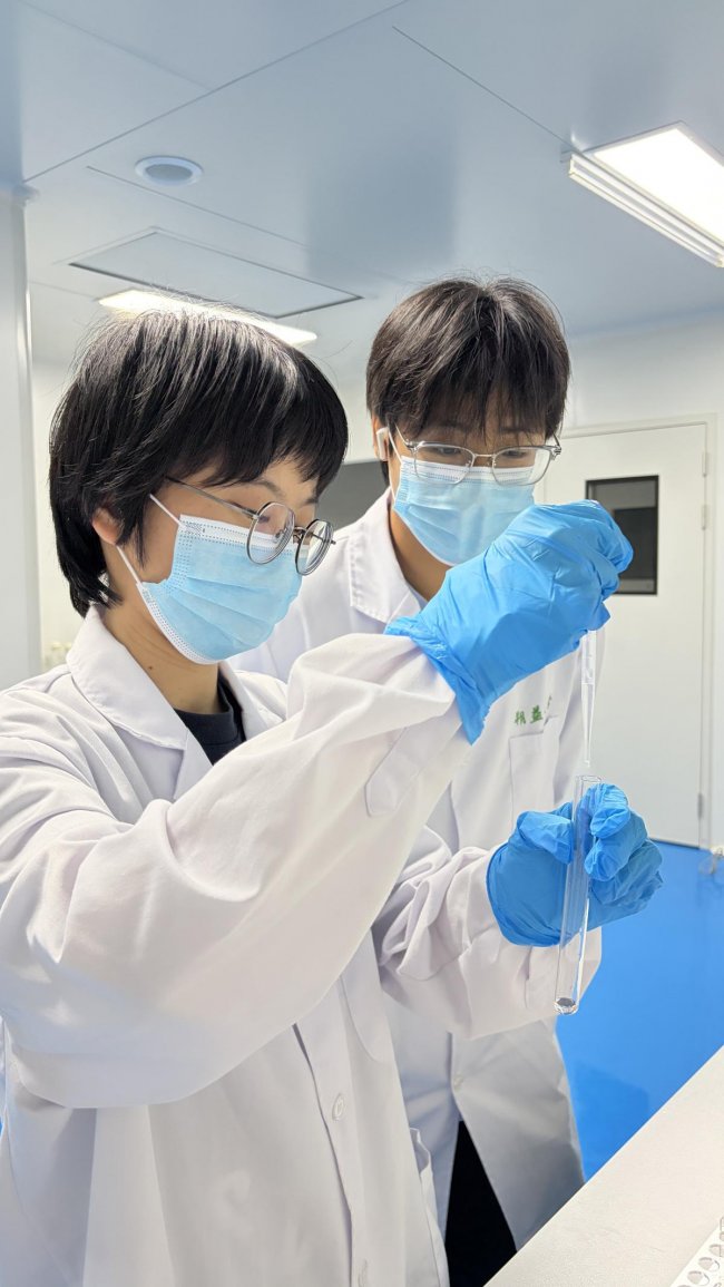 深耕微生态科研结硕果 朔益集团PMT技术实现优势菌移植重大突破