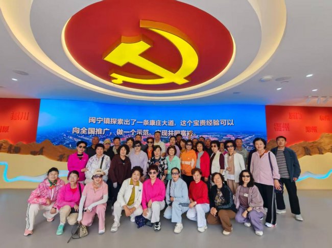 西青旅国旅行社阿拉善左旗旅行社分公司获2026阿拉善盟首届《最具口碑旅行社》评选活动冠军