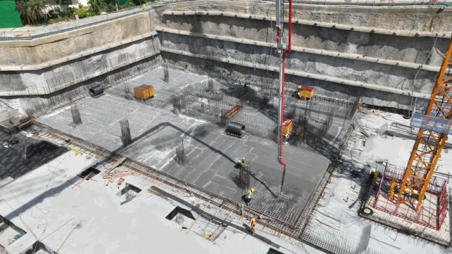 三亚市中医院改扩建项目（二期）完成首块筏板混凝土浇筑