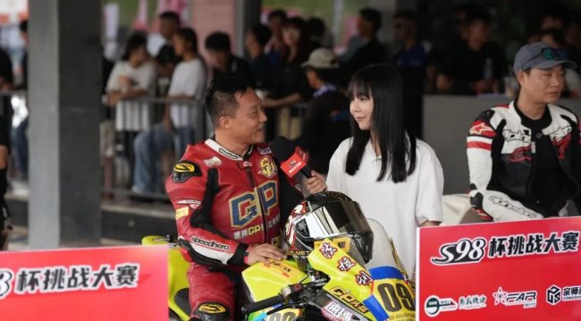 高温暴雨双重考验｜速搏GP车队征战2026玛吉斯S98超级摩托车赛斩获佳绩