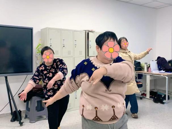 “1+5+N”赋能银龄生活，社区学堂绘就养老新图景