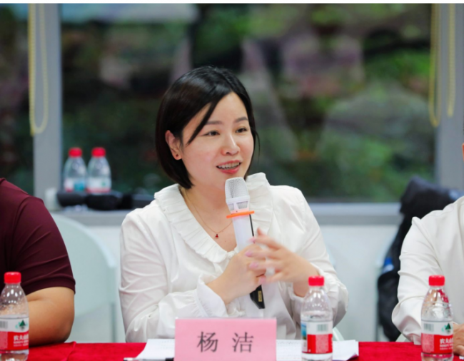广东高雷海外联谊会筹备工作领导小组暨第二次扩大会议在广州举行