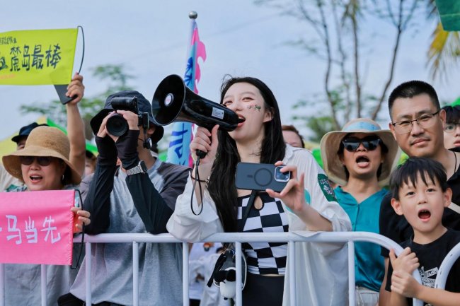 椰城竞渡收官 文体赋能假日经济，流量出圈！