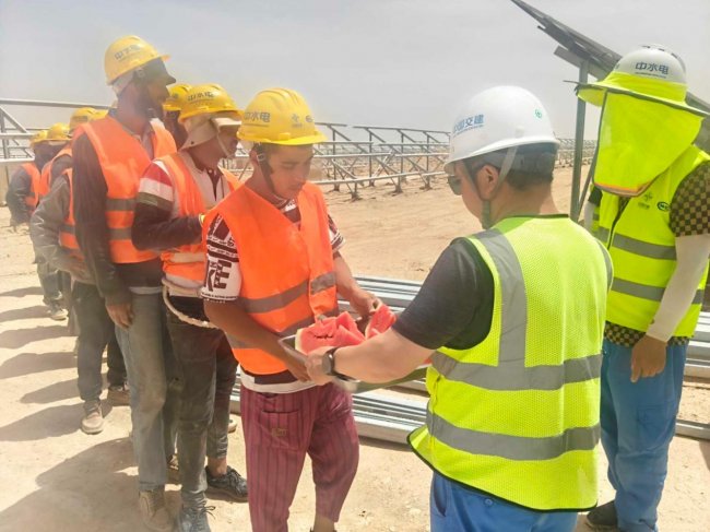 �н�һ���ֵ�һ�������޹�˾�н��İ��������� 780MW ��������ӭ�����ڸ��¼���ʩ����
