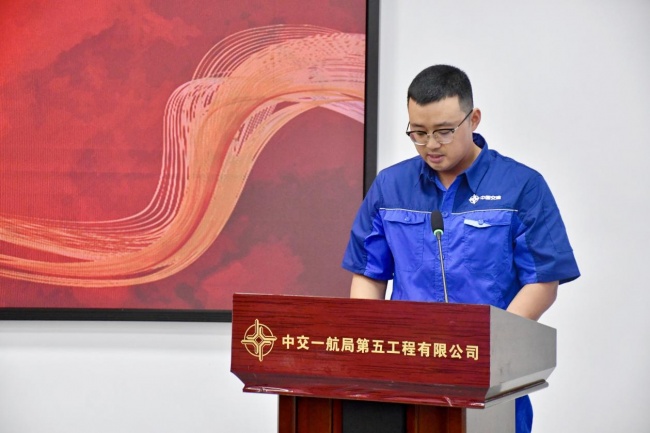 师泽如光，虽微致远