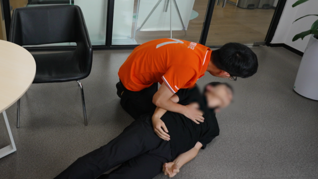 从“调解员”到“生命守护者”：5分钟，他用培训所学挽回一条生命