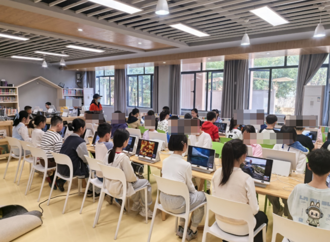 十年耕耘鹰瞳科技以AI助力全民智享健康生活(图5)