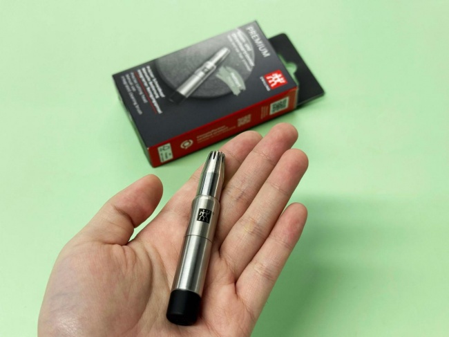 哪个牌子的鼻毛修剪器好一点?西圣T1、双立人鼻毛修剪器实测对比