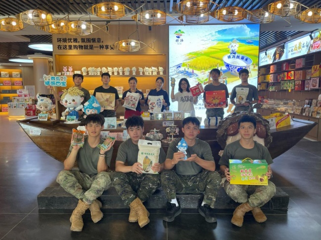 云端助农拓销路，校地携手共绘乡村振兴新图