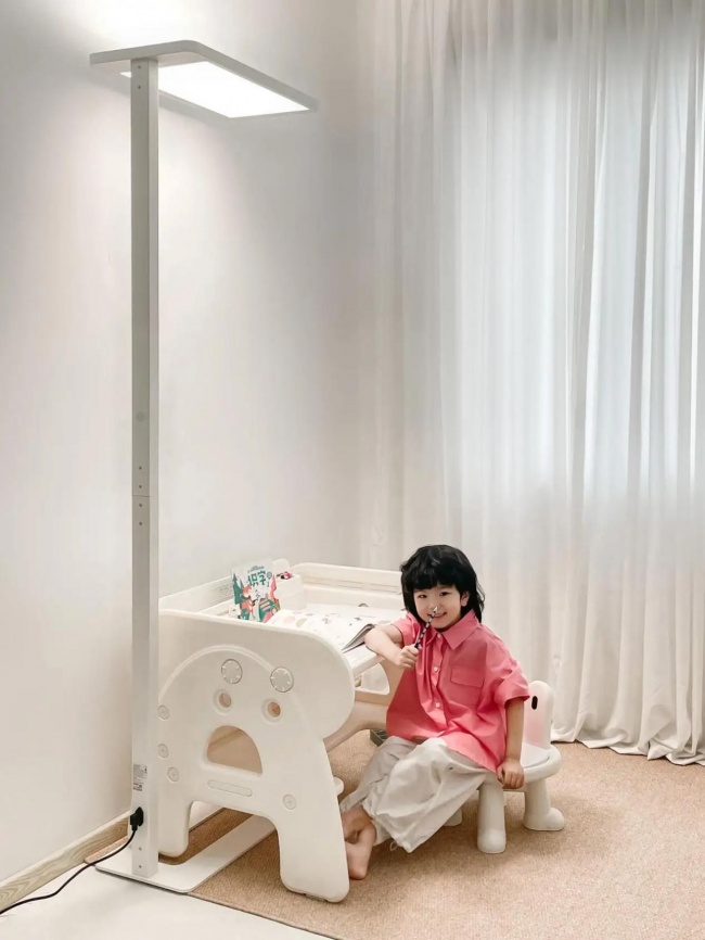 学生开学季买什么东西？2026学生开学季必备物品大全，照着买不踩坑！