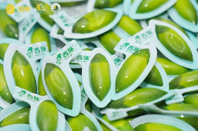 “榴”住夏天！育才特色农产品市集+榴莲嘉年华，解锁“热带风情”新玩法